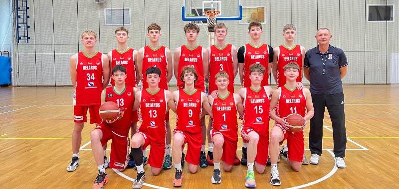 Сборная юношей U-16 ведет подготовку к международному турниру в Кыргызстане
